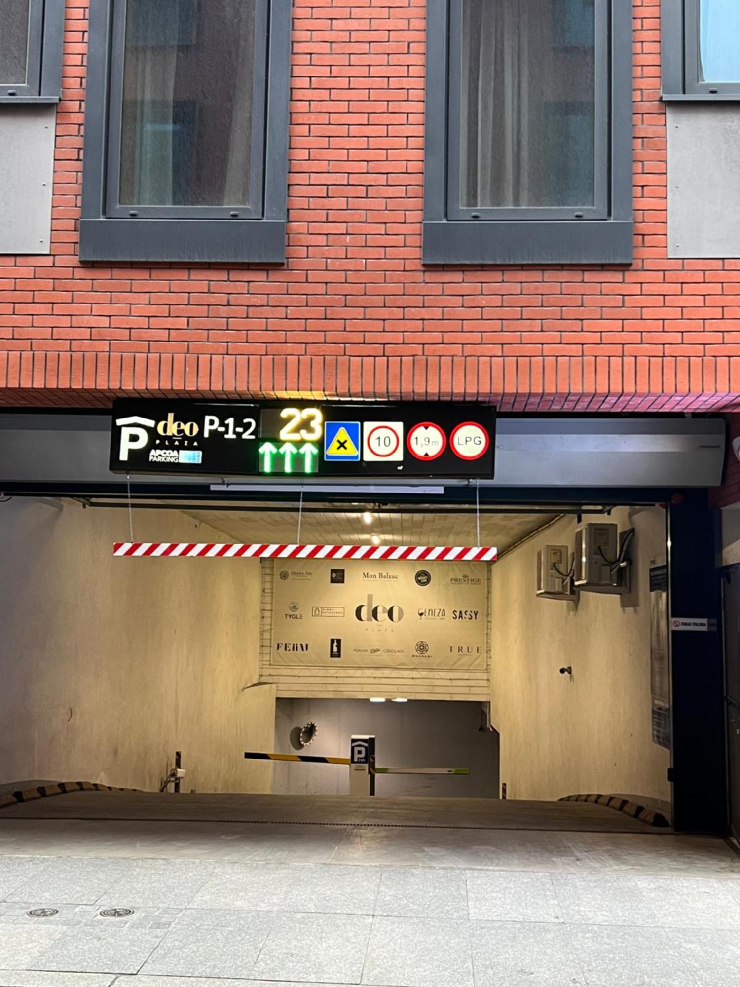 Apartament Chmielna Z Widokiem Na Rzeke Gdansk Bagian luar foto